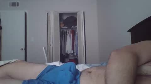 Snapshot of orange22boi chatting on November 27, 4:31 pm orange22boi online show from November 27, 4:31 pm