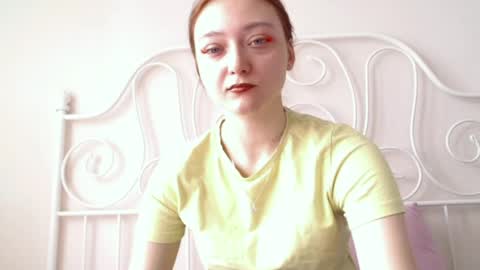 Melani  online show from April 29, 7:01 am