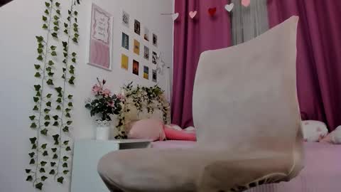 Snapshot of orfeya_one chatting on February 25, 4:49 pm Orfeya online show from February 25, 4:49 pm