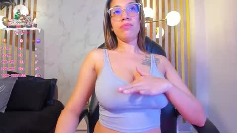 Snapshot of oriana_gh chatting on December 19, 3:46 am oriana_gh online show from December 19, 3:46 am