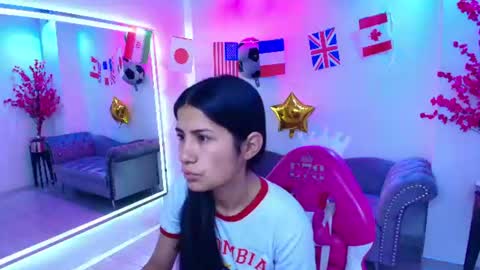Oriana  online show from July 16, 11:38 am