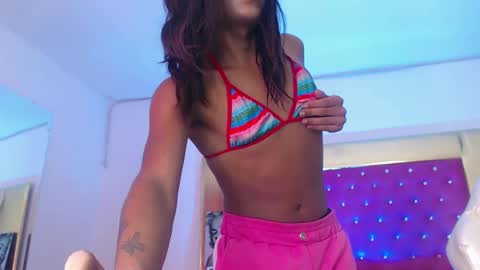 Snapshot of orianadollx chatting on December 27, 2:01 pm Oriana online show from December 27, 2:01 pm