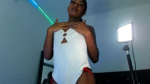 Snapshot of orianadollx chatting on January 22, 2:03 pm Oriana online show from January 22, 2:03 pm