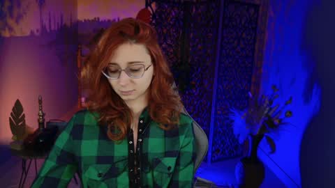 Snapshot of orianna_blade chatting on December 6, 9:21 am Orianna - Hi Im into geek culture cosplay crafting LARP games. Shall we play DnD online show from December 6, 9:21 am