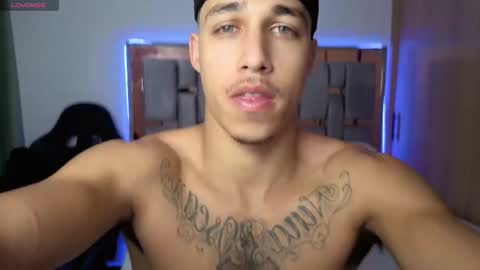 Orionblaze 69  online show from October 25, 3:58 am