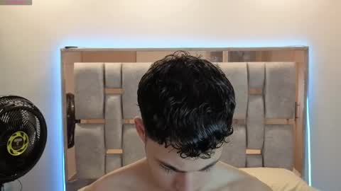 Orionblaze 69  online show from March 30, 4:02 am