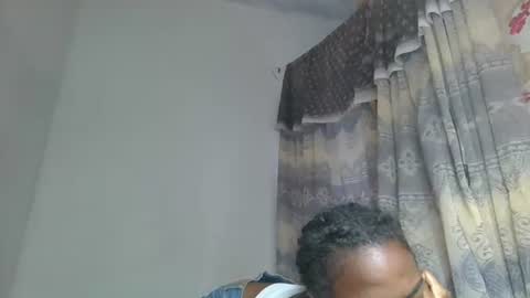 ornellahhh online show from October 25, 9:17 am