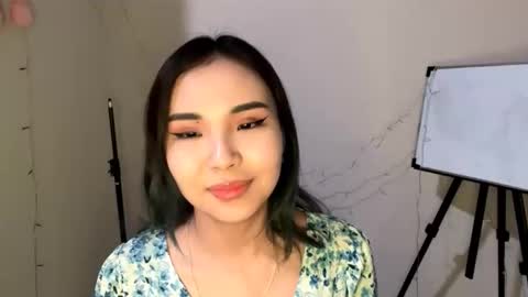 Angel online show from December 4, 12:36 pm