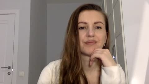 orvaline online show from April 26, 4:04 pm