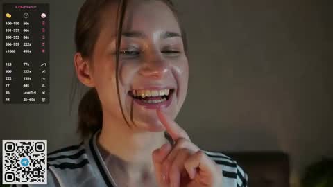 Jess online show from July 10, 6:32 pm