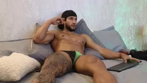 osher_cox online show from November 2, 4:59 am