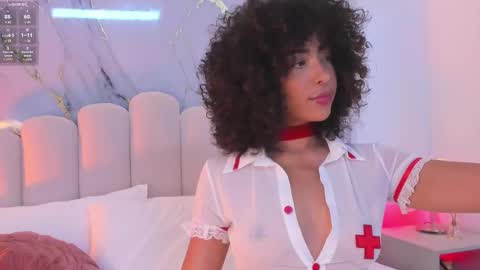 Snapshot of oshun_25 chatting on September 20, 12:28 pm Oshun online show from September 20, 12:28 pm