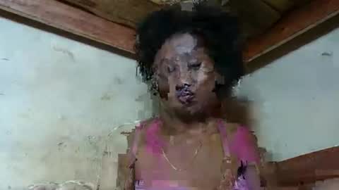 osinaa online show from April 26, 3:32 pm