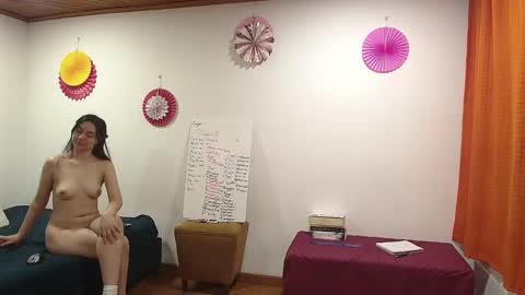Angie  Daniela online show from December 12, 11:03 pm