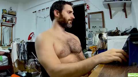 Osito Blanco online show from February 17, 6:10 am