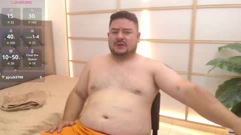 Bear Gael online show from March 10, 5:51 pm