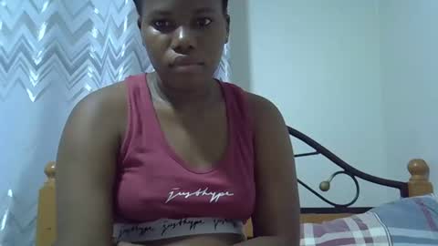 osoprettyebony online show from September 25, 9:07 pm