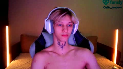 Snapshot of ostin_meoww chatting on February 28, 1:36 pm Ostin online show from February 28, 1:36 pm