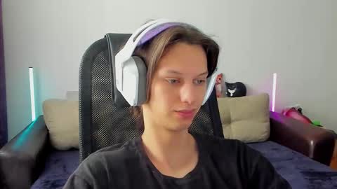 Ostin online show from March 3, 7:47 am