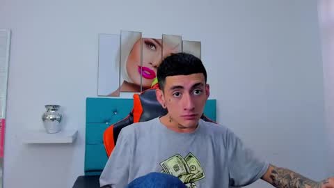 Snapshot of ostinmills chatting on December 17, 2:00 pm Ostin baby online show from December 17, 2:00 pm