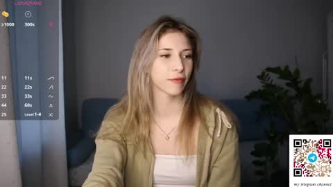 Anne online show from April 16, 4:08 pm