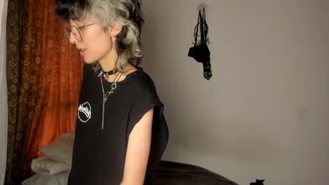 Otto 3 online show from February 17, 6:48 pm