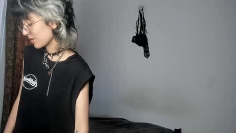 Otto 3 online show from February 18, 6:58 pm