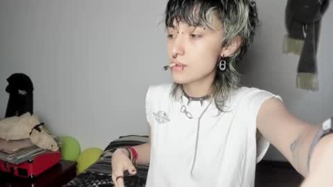 Otto 3 online show from March 7, 7:27 pm