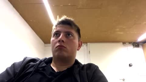 outflayd online show from October 28, 12:03 am