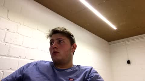 outflayd online show from February 21, 12:11 am