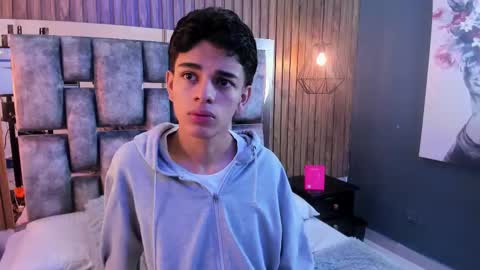 Owen Johnson online show from November 8, 11:32 am