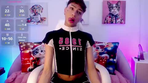 Owen online show from December 19, 8:49 pm