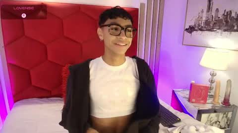 Owen online show from May 11, 3:01 am