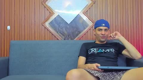 Snapshot of owen_mccarthy chatting on December 16, 11:55 am owen_mccarthy online show from December 16, 11:55 am