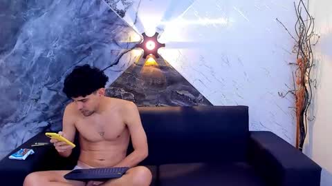 Snapshot of owen_mccarthy chatting on January 20, 3:59 am owen_mccarthy online show from January 20, 3:59 am