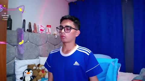 Owen  Independent model  online show from September 10, 7:08 am