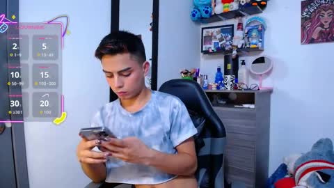 Owen  Independent model  online show from February 25, 7:07 am