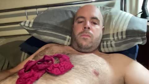 Owen2022 online show from November 24, 7:08 am