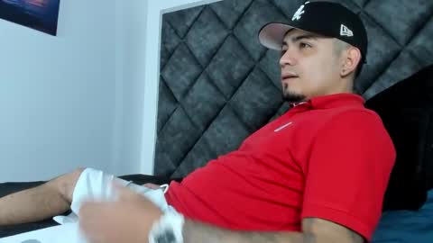 O W E N - S T O N E online show from November 13, 12:26 pm