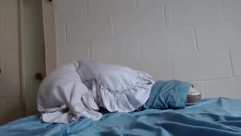 Snapshot of oxxy_jean chatting on March 2, 11:50 am Jeannifer online show from March 2, 11:50 am