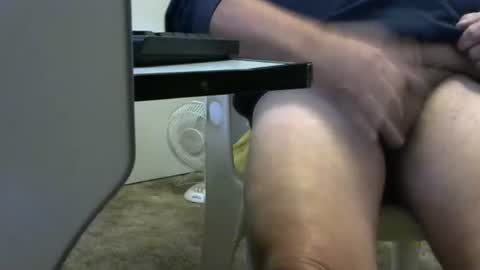 ozzienuts21153 online show from June 11, 12:32 am