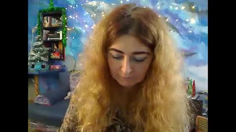 Snapshot of ozzy_helen chatting on December 24, 9:44 pm Ozzy Helen online show from December 24, 9:44 pm