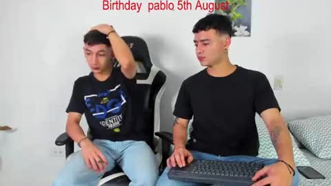 Snapshot of p_jhon chatting on July 5, 1:45 am P online show from July 5, 1:45 am