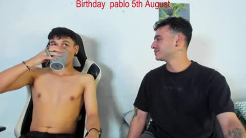 Snapshot of p_jhon chatting on July 16, 5:02 am P online show from July 16, 5:02 am