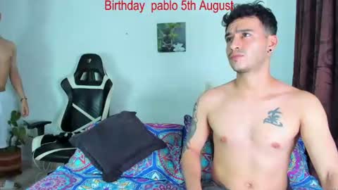 Snapshot of p_jhon chatting on July 27, 2:07 am P online show from July 27, 2:07 am