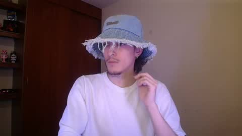 Snapshot of p_parker222 chatting on June 3, 8:47 pm P PARKER online show from June 3, 8:47 pm
