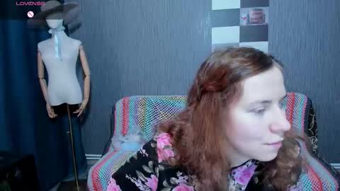 Snapshot of pa1e_pr1ncess chatting on October 17, 6:49 am Ella online show from October 17, 6:49 am