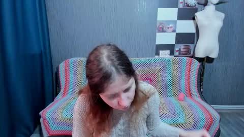 Ella online show from March 10, 7:24 am