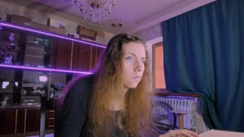Ella online show from May 30, 6:54 am