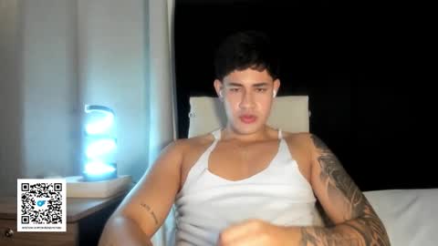 Javi    online show from October 22, 5:52 am